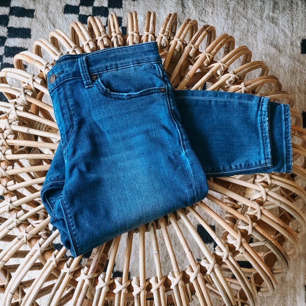 Lucky Brand Cropped Ankle Jeans